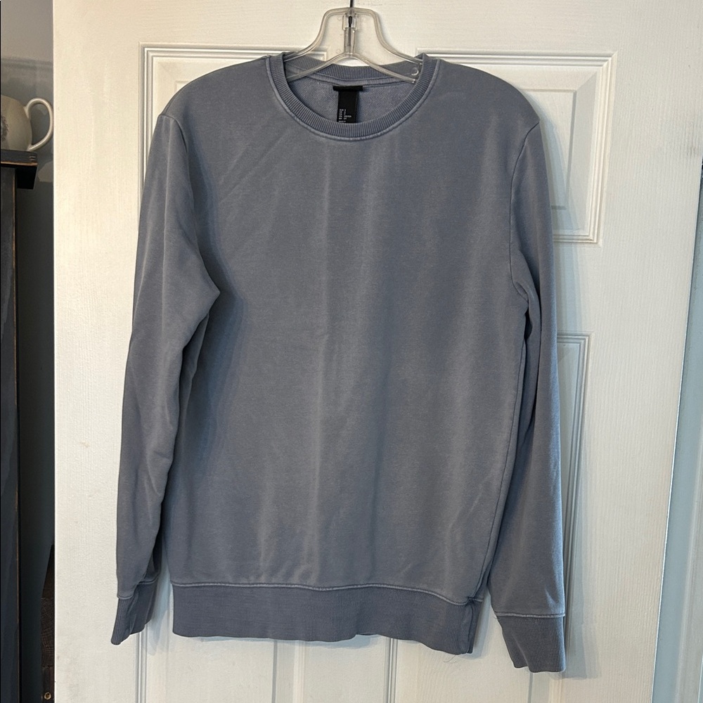 H&M Men's gray Crewneck Sweatshirt